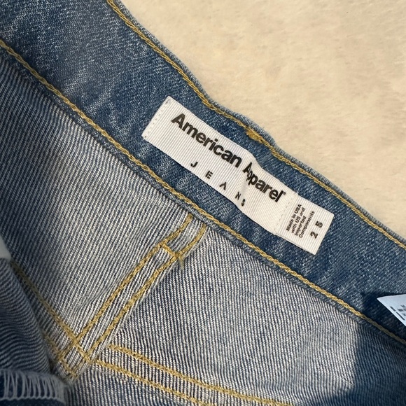 AMERICAN APPAREL HIGH RISE JEAN SHORTS - Picture 3 of 6